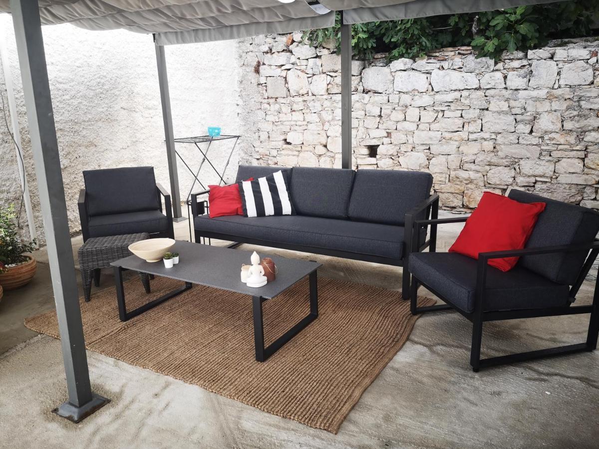 Littel Studio Franceska Йезера Екстериор снимка