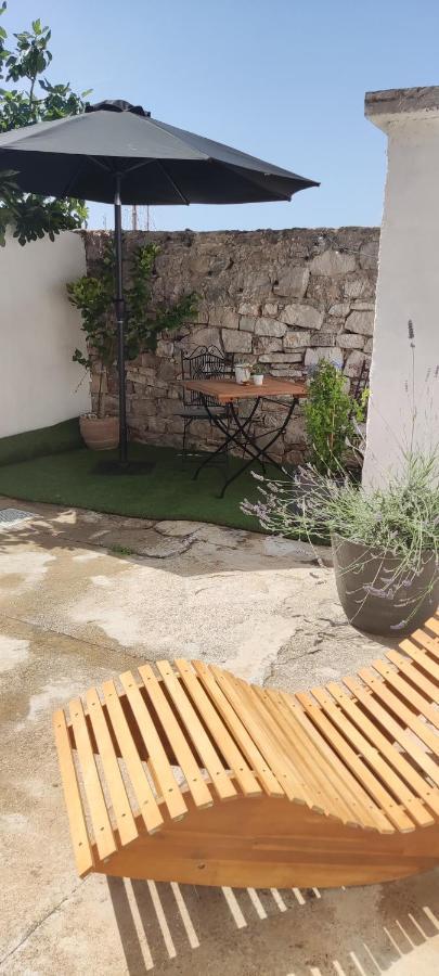 Littel Studio Franceska Йезера Екстериор снимка